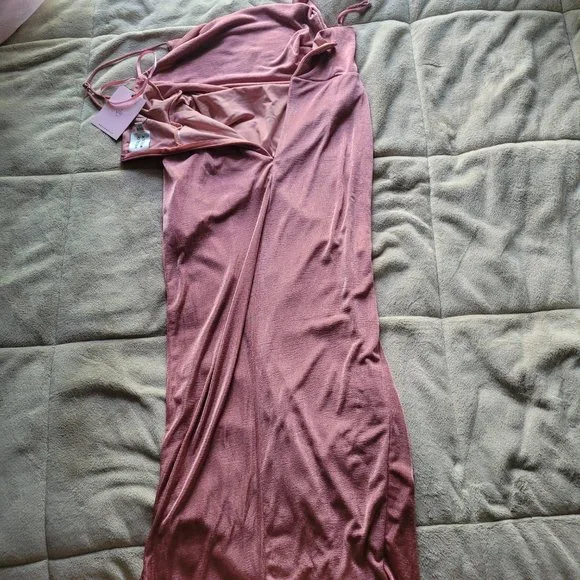 Hello Molly What's Happening Dress - Picture 3 of 3